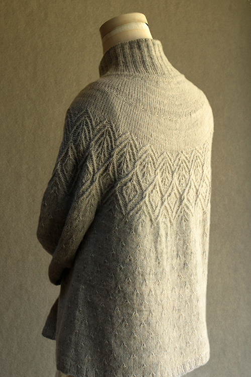 thornapple pullover knitting pattern, twisted ribs