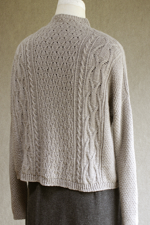 thornapple pullover knitting pattern, twisted ribs